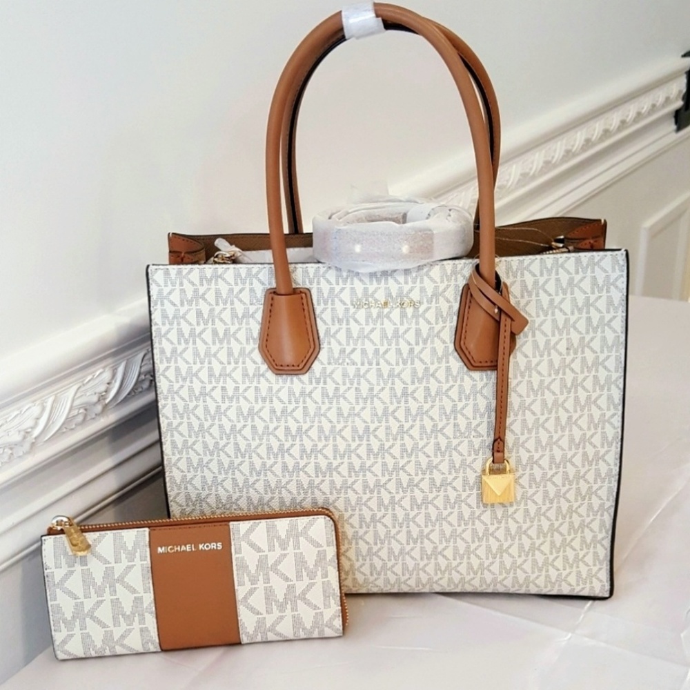 NWT Michael Kors Mercer & Wallet - Picture 1 of 8